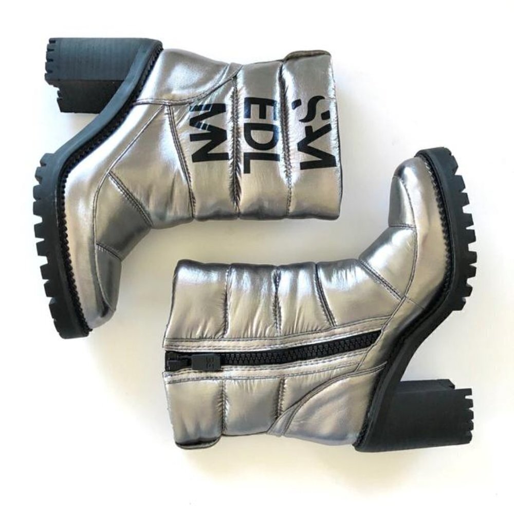 NWOT Sam Edelman Silver Suzie Waterproof Boots